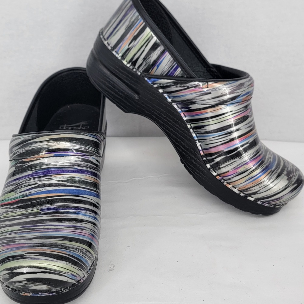 Dansko Professional Multi Brush Stroke Patent Leather Clogs Womens 39